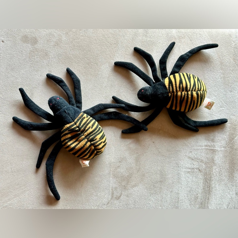 🍀Beanie Baby “Spinner” Spiders. Pair of 2. Clean used condition. Fast shipping.